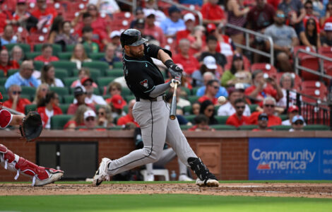 Locklear, Pdaadt help the Diamondbacks beat the Cardinals 10-6